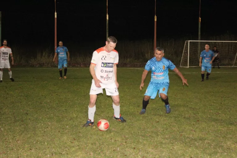 Do Osso ao Óleo goleia Primavera pelo Municipal Veterano/Edson PY mantém 100%