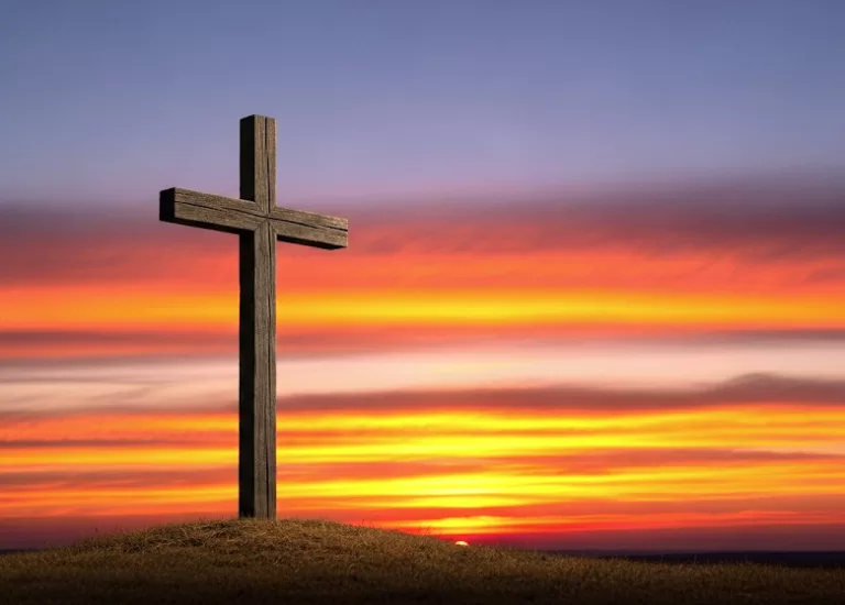 Projetos de lei visam renovar concessões de áreas do município para quatro igrejas em Marechal Rondon