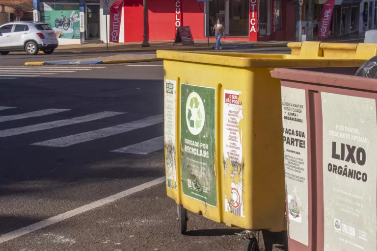 População deve evitar descarte irregular de lixo orgânico nos “amarelinhos” em Toledo