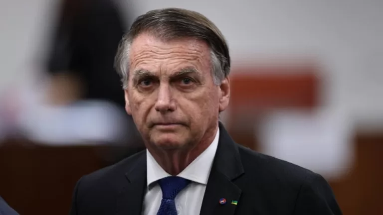 Zanin marca para 2 de setembro início de julgamento de Bolsonaro e outros sete réus