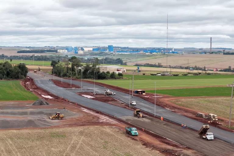 Um ano após retomada, obras de contorno viário de Palotina já alcançam 66%