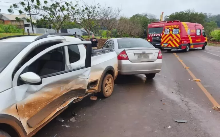 Colisão entre veículos deixa motoristas feridos no anel viário entre Marechal Rondon e Margarida