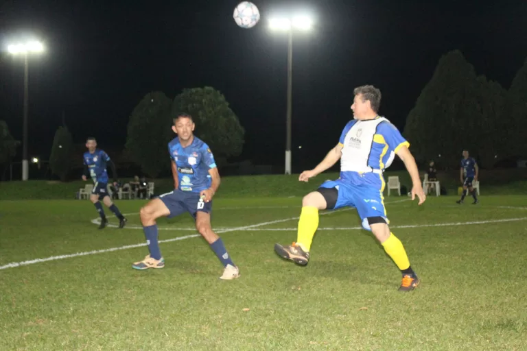 Edson PY Lavacar fecha 1ª fase do Municipal Veterano com 100% de aproveitamento