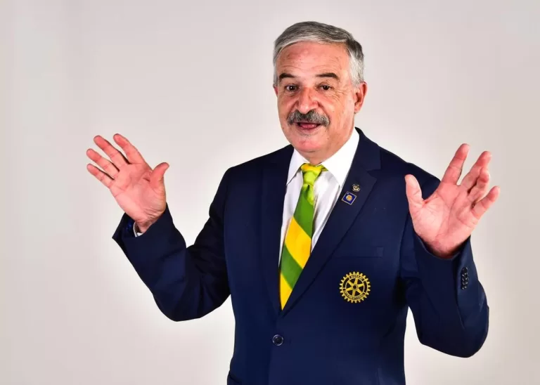 Stand-up “Vô Emílio – Rindo da Vida” será apresentado em Toledo