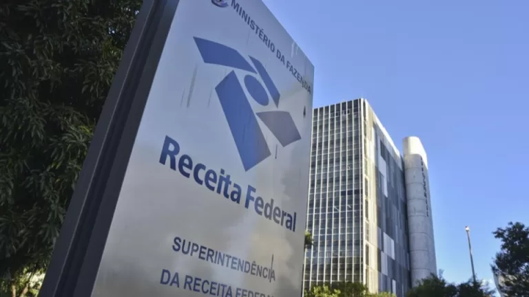 Municípios terão que adotar nota fiscal de serviço eletrônica a partir de 2026