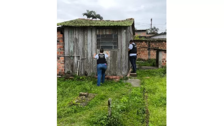 Mulher é resgatada após mais de dez anos em cárcere privado em Paranaguá