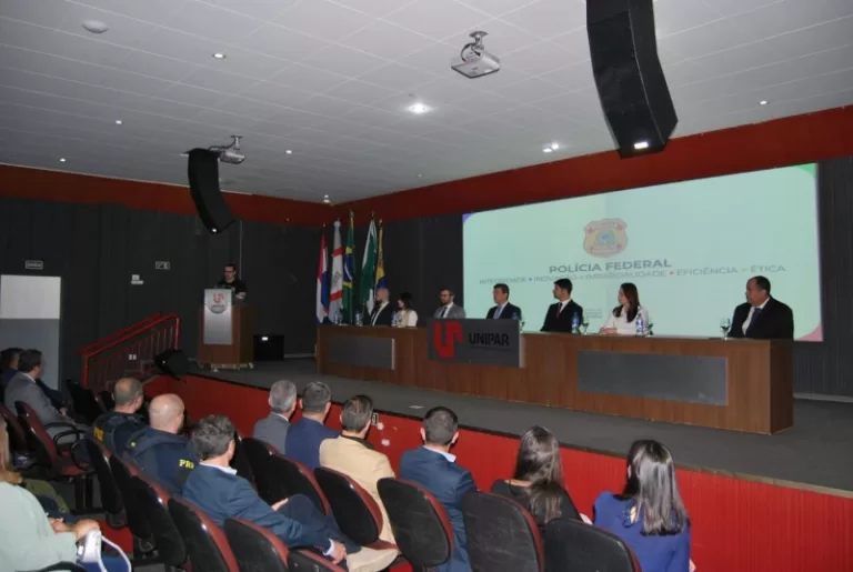 PF empossa novo chefe da Delegacia de Polícia Federal em Guaíra