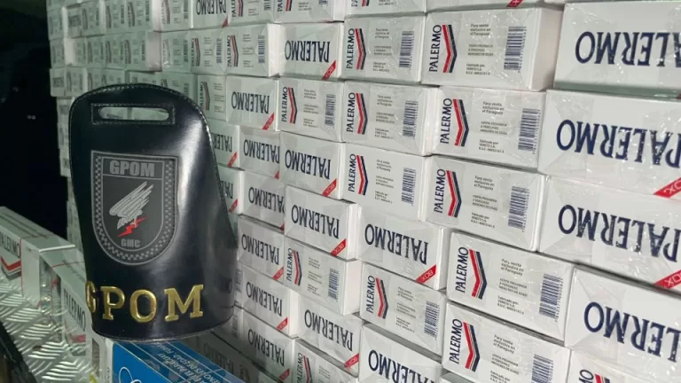 Guarda Municipal apreende 190 maços de cigarros contrabandeados em Cascavel