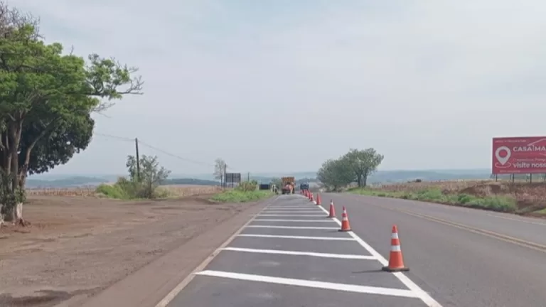 Veículos pesados passam a utilizar via regulamentada a 500 metros do ponto fechado em Mercedes