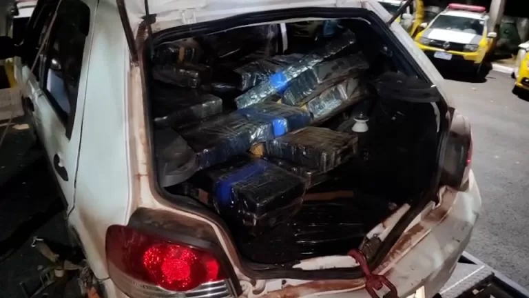 Carro carregado com maconha é apreendido após perseguição em Marechal Rondon