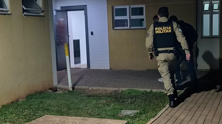 Jovem de 20 anos é preso por tráfico de drogas após perseguição em Cascavel