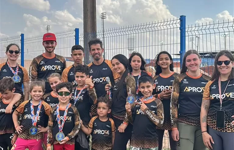 Aprove Bicicross domina mais uma etapa e se aproxima do título estadual por equipes