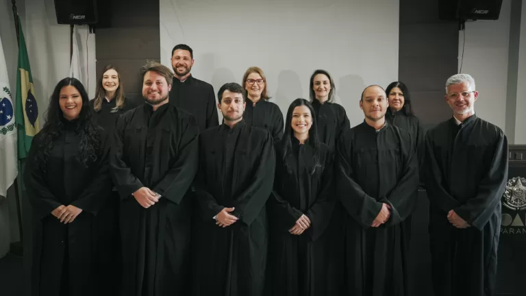 OAB Marechal volta a sediar Sessão de Compromisso e homenageia advogado pelos 50 anos de profissão