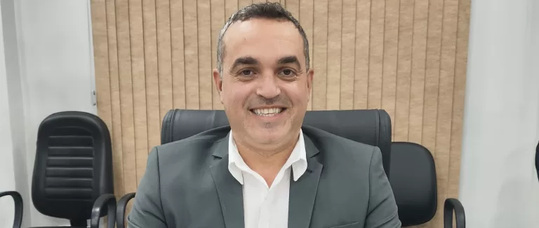 Juliano Oliveira propõe alargamento da Rua Pastor Meyer para melhorar mobilidade urbana