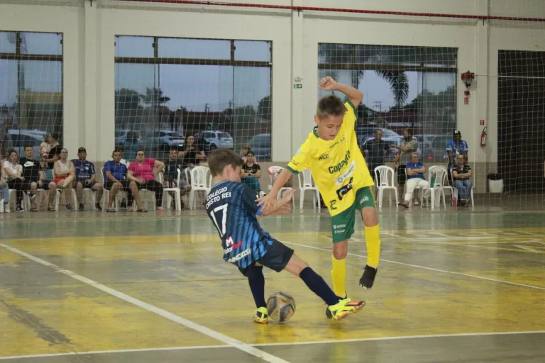 Cristo Rei, Copagril e Primavera em ação na Copa Karl Schmidt de Futsal