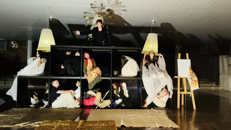 Grupo Terceira Face representa Colégio Martin Luther em encontro nacional de teatro