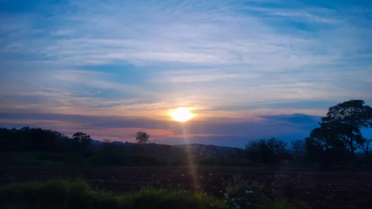 Terça-feira será de tempo estável, calor e ventos de até 59 km/h em Marechal Rondon