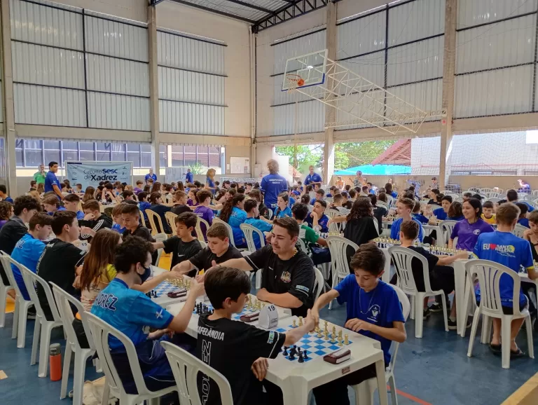 Etapa do Circuito Sesc de Xadrez reúne 200 atletas em Marechal Rondon