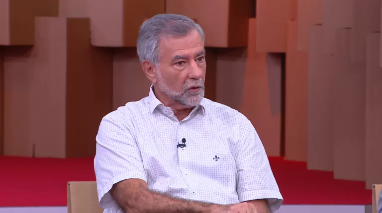 Regiões costeiras do Brasil serão severamente afetadas, diz Paulo Artaxo