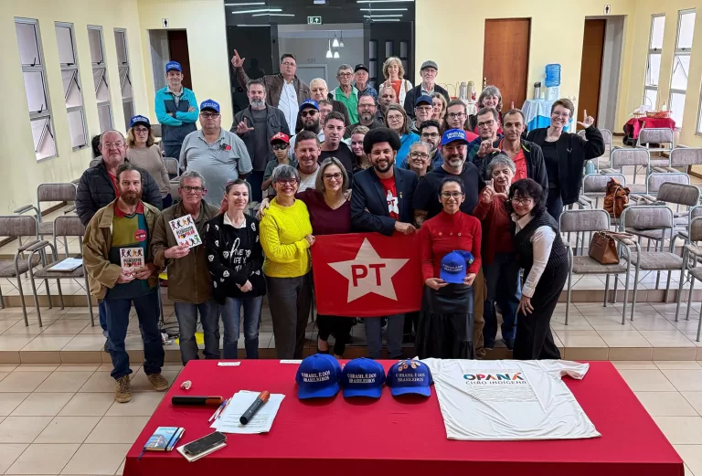 PT de Marechal Rondon empossa novo diretório e Fernando Nègre assume presidência