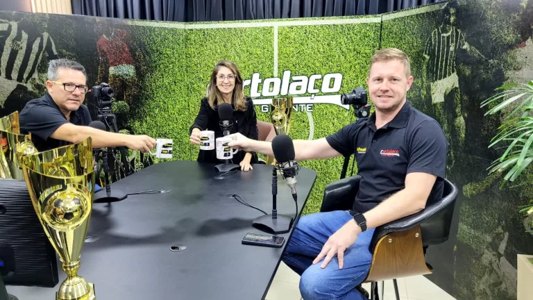 Acompanhe Cartolaço no O Presente