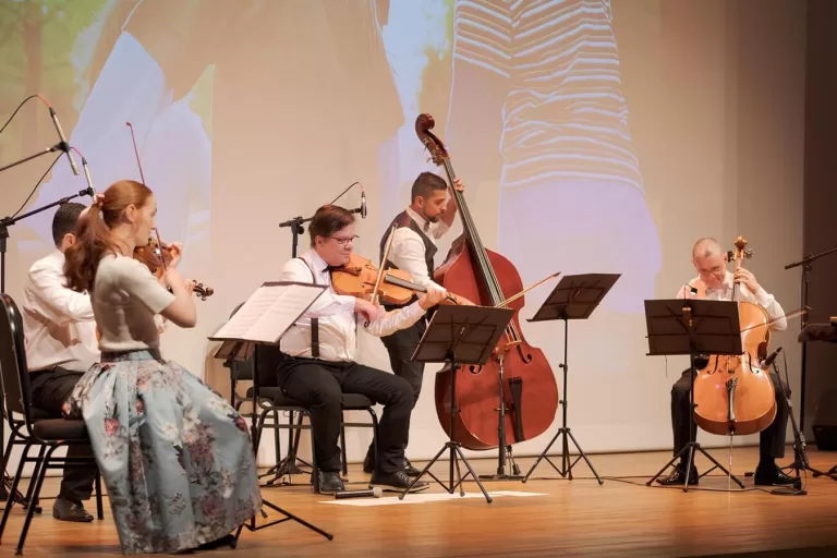 Toledo recebe Orquestra de Câmara Solistas e “O Mundo Mágico da Música”
