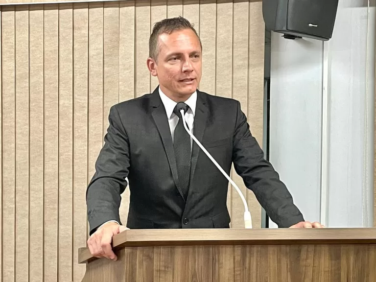 Vice-prefeito vai a Curitiba para oficialização do repasse de seis novas viaturas para Marechal Rondon