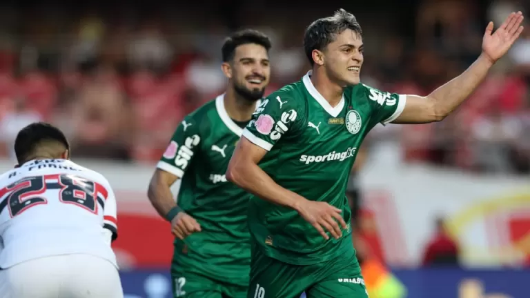 Palmeiras vence São Paulo por 3 a 2 no Morumbi e assume liderança do Brasileirão