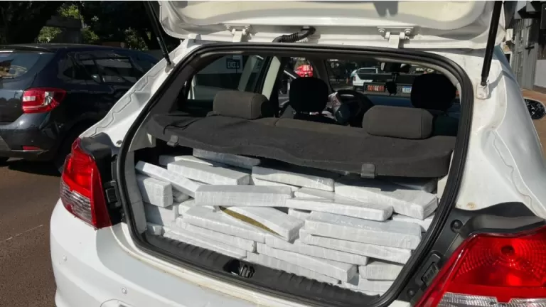 Carro carregado com maconha é apreendido em Santa Tereza do Oeste