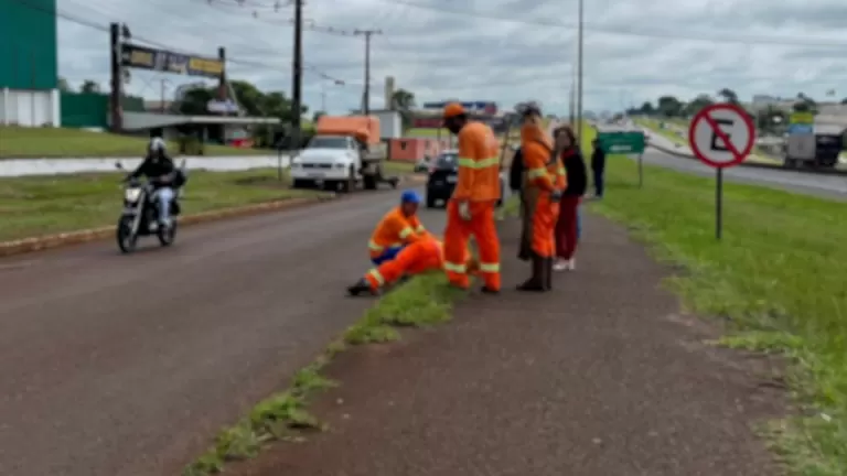 Trabalhador é atropelado na marginal da BR-277 em frente à Expovel