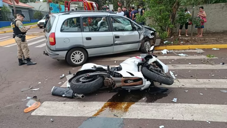 Motociclista de 43 anos morre após acidente no centro de Toledo