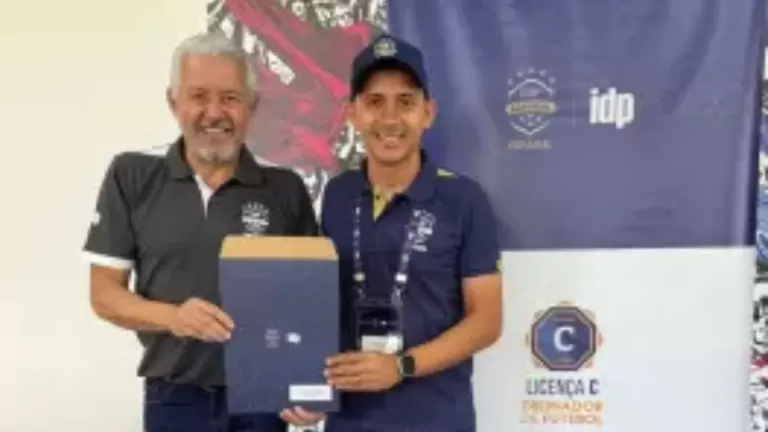 Coordenador técnico da Escola Coxa Marechal finaliza curso de Licença C da CBF Academy