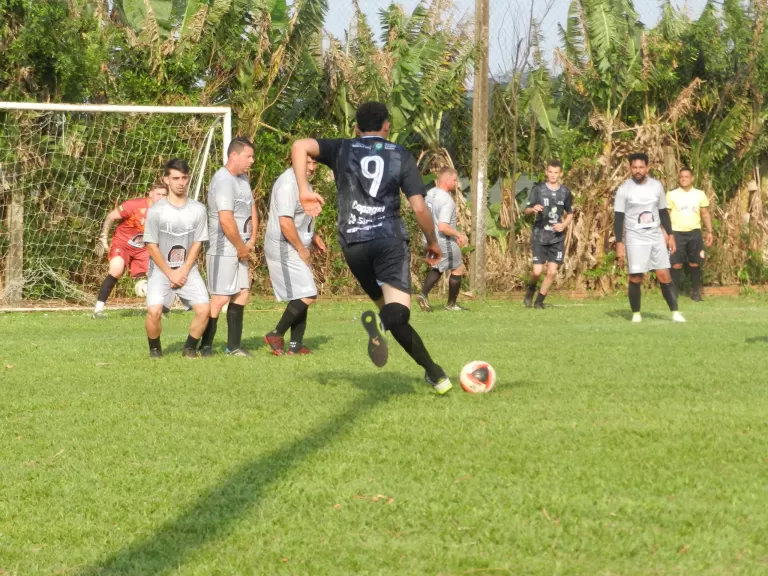 Campeonato Integração CJC Força Jovem – Copa Sicredi/Copagril começa com 19 gols