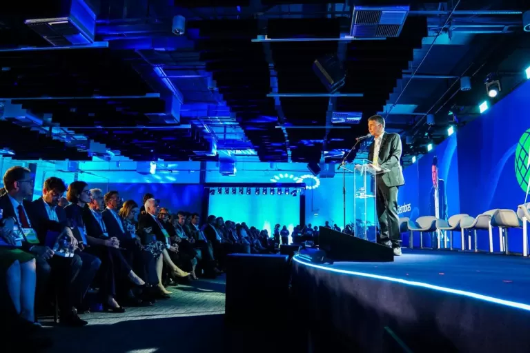 Itaipu recebe prêmio de destaque em seminário do Cigre-Brasil