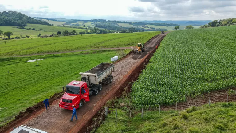 Iniciadas as obras para asfaltamento da primeira etapa da estrada entre Margarida e Linha São Cristóvão