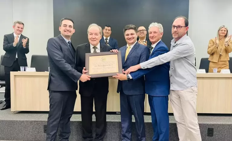 Doutor Hippi recebe título de Cidadão Honorário de Marechal Rondon