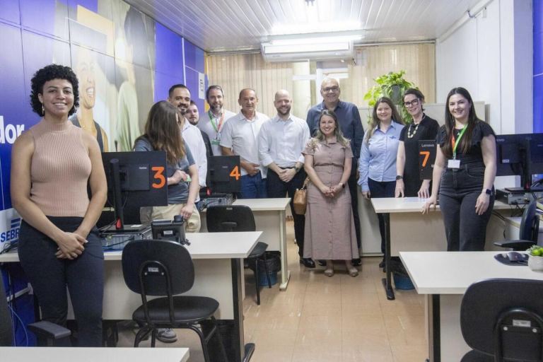 Toledo celebra Dia Nacional da Microempresa com reinauguração da Sala do Empreendedor