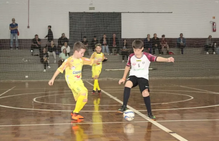 Copa Karl Schmidt define semifinais em quatro categorias