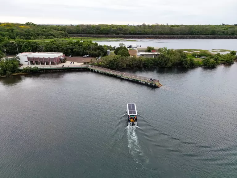 Itaipu e Itaipu Parquetec apresentam primeiro barco 100% movido a hidrogênio verde do Brasil