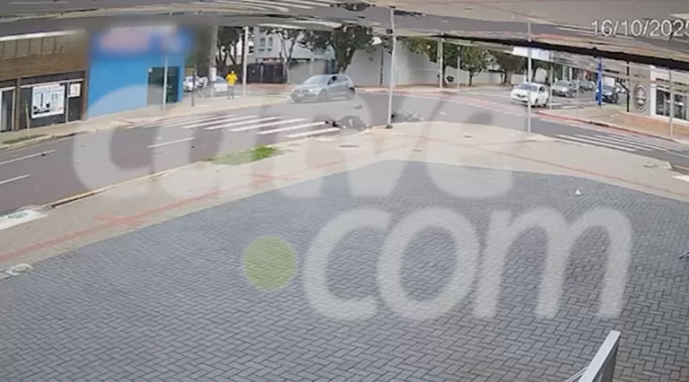 Imagens fortes mostram acidente que matou adolescente em Cascavel