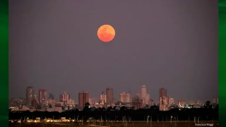 Maior Superlua de 2025 ilumina o céu na quarta-feira