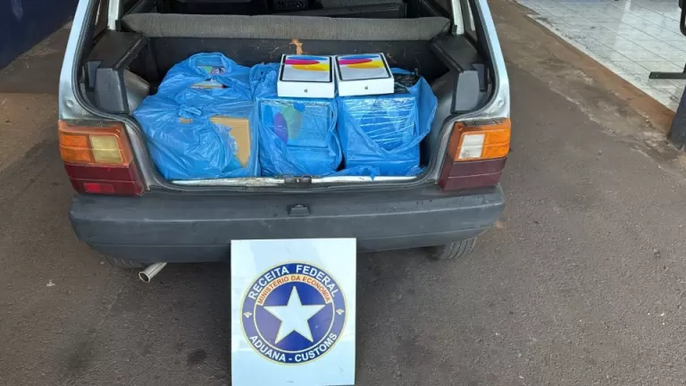 Receita Federal apreende R$ 300 mil em mercadorias durante fiscalização na BR-277