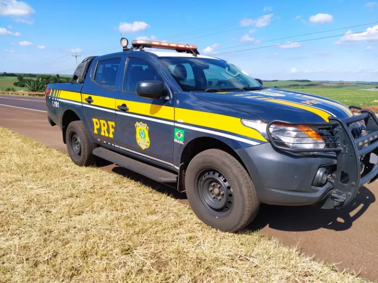 Acidente na BR-163 entre Guaíra e Mercedes envolve duas caminhonetes