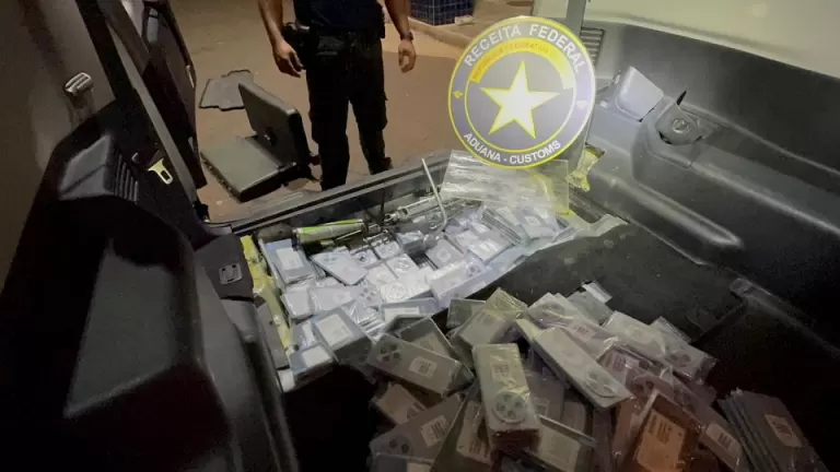 Receita Federal apreende R$ 460 mil em produtos durante fiscalizações na fronteira