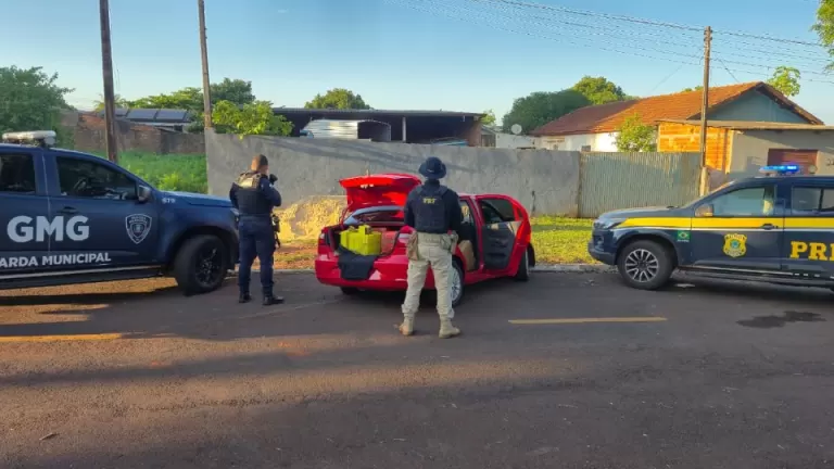 PRF apreende mais de 360 kg de maconha em Guaíra e Alto Paraíso em apenas uma hora