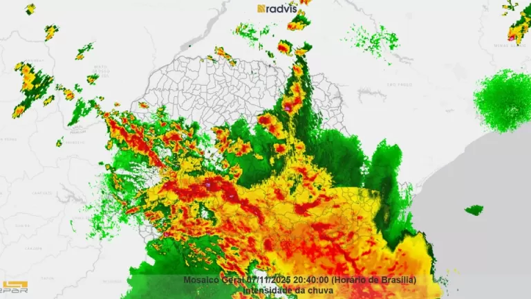 Governo monitora impacto das chuvas; Defesa Civil já atende municípios