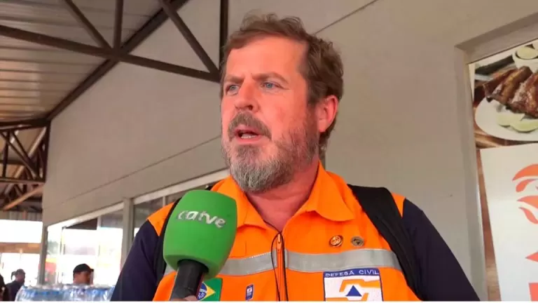 Equipes da Defesa Civil Nacional são mobilizadas para dar assistência às vítimas do tornado no Paraná