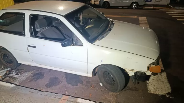 Polícia recupera carro furtado e prende suspeito em Ouro Verde do Oeste