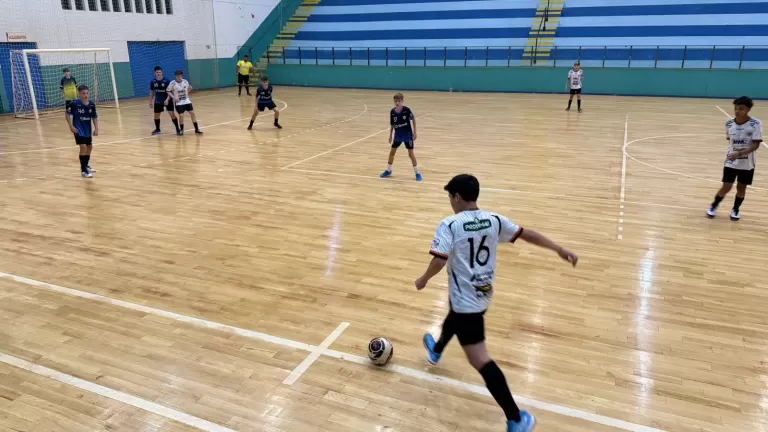 Prestigie as finais da IV Copa Karl Schmit e ajude Rio Bonito do Iguaçu