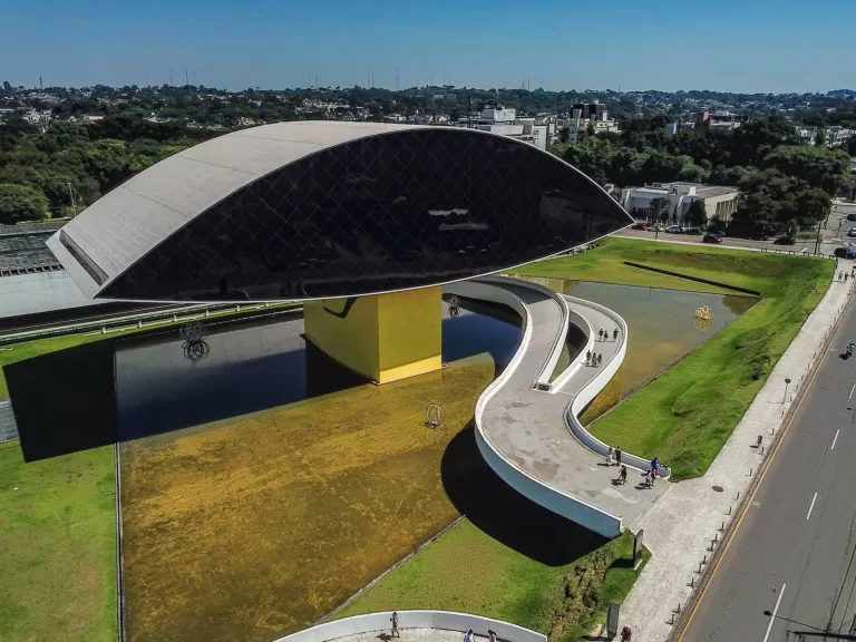 Curitiba é repleta de atrações para o turista curtir o verão